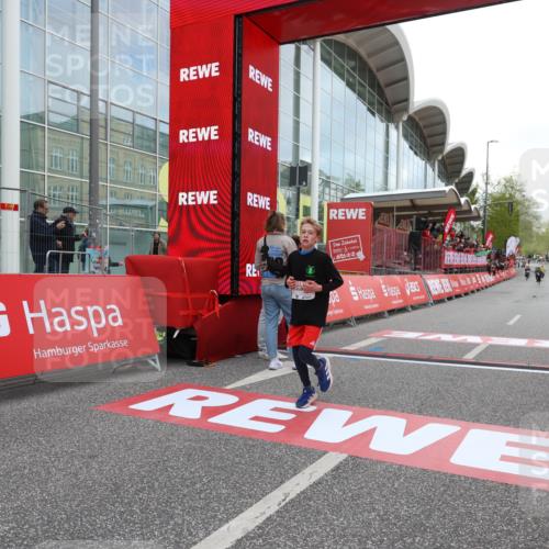 25.04.2026 - Das Zehntel Strokosch-Dieckow http://msf.ph/oto/9615562 25.04.2026 08:47:45 Ziel  meine-sportfotos.de