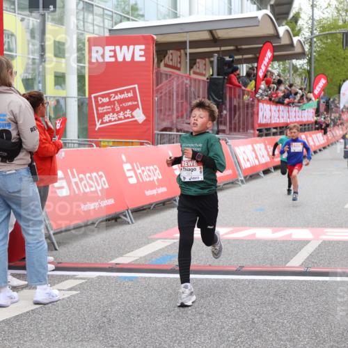 25.04.2026 - Das Zehntel Strokosch-Dieckow http://msf.ph/oto/9615680 25.04.2026 08:47:53 Ziel 1324, 1726, 1999, 2160 meine-sportfotos.de