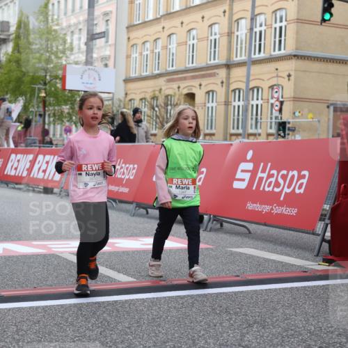 25.04.2026 - Das Zehntel Strokosch-Dieckow http://msf.ph/oto/9615713 25.04.2026 09:07:51 Ziel 1272, 1347, 1442, 1954, 1976, 1977, 2272, 2287, 3761, 3775, 3910 meine-sportfotos.de