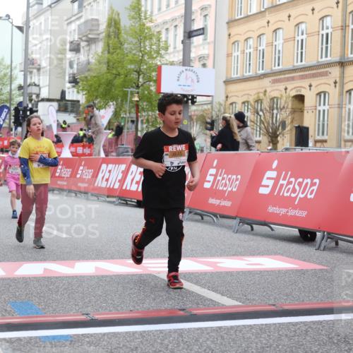 25.04.2026 - Das Zehntel Strokosch-Dieckow http://msf.ph/oto/9615724 25.04.2026 09:07:52 Ziel 1272, 1347, 1442, 1954, 1976, 1977, 2287, 3775, 3910 meine-sportfotos.de