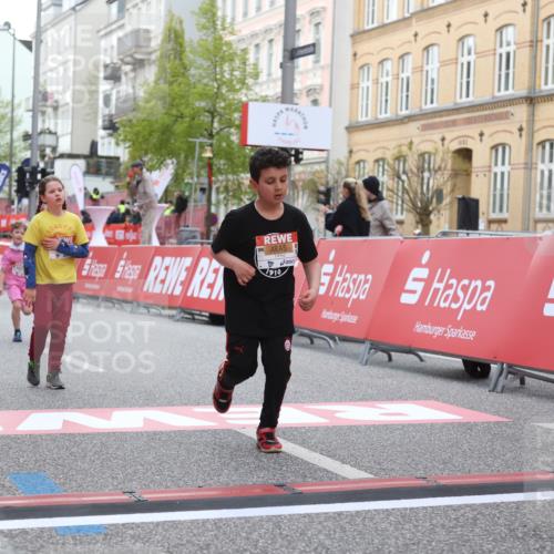 25.04.2026 - Das Zehntel Strokosch-Dieckow http://msf.ph/oto/9615727 25.04.2026 09:07:52 Ziel 1272, 1347, 1442, 1954, 1976, 1977, 2287, 3775, 3910 meine-sportfotos.de