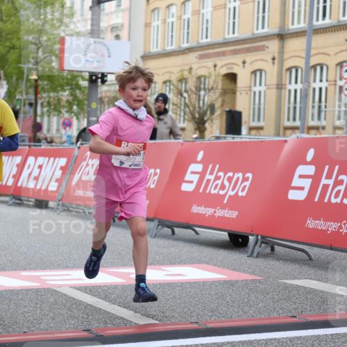 25.04.2026 - Das Zehntel Strokosch-Dieckow http://msf.ph/oto/9615737 25.04.2026 09:07:55 Ziel 1236, 1347, 1403, 1442, 2757, 3910 meine-sportfotos.de