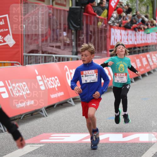 25.04.2026 - Das Zehntel Strokosch-Dieckow http://msf.ph/oto/9615746 25.04.2026 08:47:54 Ziel 1324, 1726, 1999, 2160, 2798 meine-sportfotos.de
