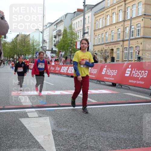 25.04.2026 - Das Zehntel Strokosch-Dieckow http://msf.ph/oto/9615755 25.04.2026 09:07:56 Ziel 1236, 1347, 1403, 1413, 1442, 2757, 3910 meine-sportfotos.de
