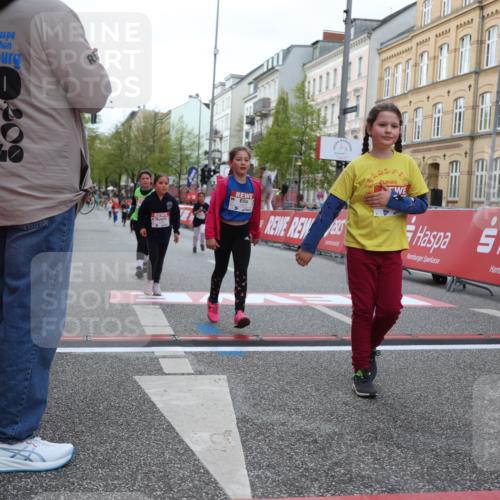 25.04.2026 - Das Zehntel Strokosch-Dieckow http://msf.ph/oto/9615766 25.04.2026 09:07:56 Ziel 1236, 1347, 1403, 1413, 1442, 2757, 3910 meine-sportfotos.de