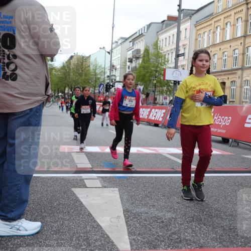 25.04.2026 - Das Zehntel Strokosch-Dieckow http://msf.ph/oto/9615770 25.04.2026 09:07:56 Ziel 1236, 1347, 1403, 1413, 1442, 2757, 3910 meine-sportfotos.de