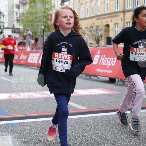 25.04.2026 - Das Zehntel Strokosch-Dieckow http://msf.ph/oto/9615799 25.04.2026 09:08:01 Ziel 1077, 1087, 1236, 1403, 1413, 2573, 2757 meine-sportfotos.de