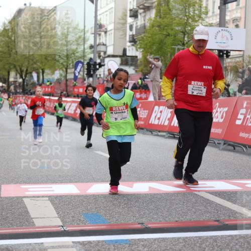 25.04.2026 - Das Zehntel Strokosch-Dieckow http://msf.ph/oto/9615808 25.04.2026 09:08:03 Ziel 1077, 1087, 1236, 1413, 2573, 3129 meine-sportfotos.de