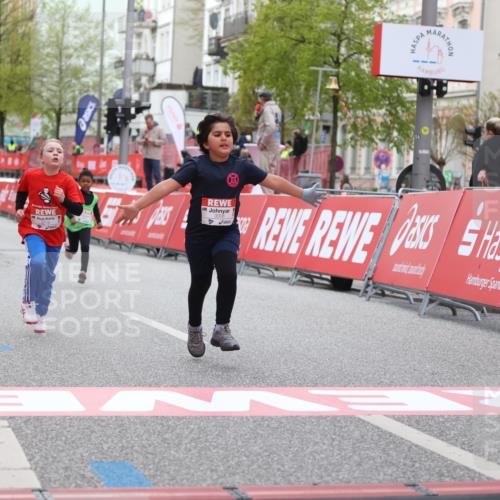 25.04.2026 - Das Zehntel Strokosch-Dieckow http://msf.ph/oto/9615834 25.04.2026 09:08:05 Ziel 1077, 1087, 2558, 2573, 3008, 3129 meine-sportfotos.de