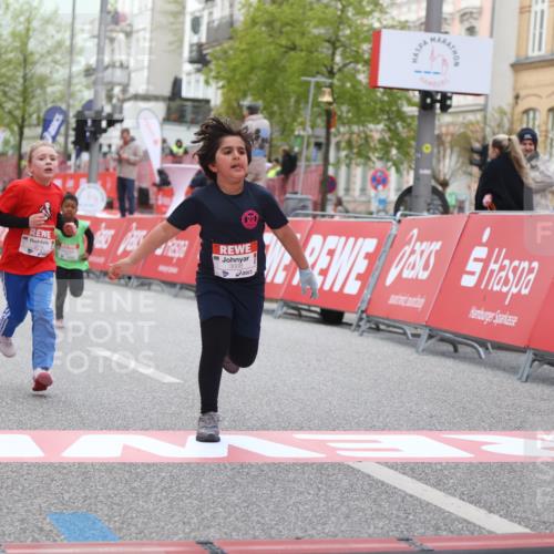 25.04.2026 - Das Zehntel Strokosch-Dieckow http://msf.ph/oto/9615838 25.04.2026 09:08:05 Ziel 1077, 1087, 2558, 2573, 3008, 3129 meine-sportfotos.de