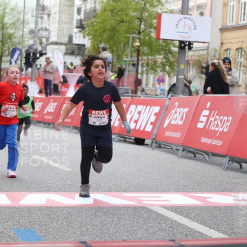 25.04.2026 - Das Zehntel Strokosch-Dieckow http://msf.ph/oto/9615841 25.04.2026 09:08:06 Ziel 1077, 1087, 2558, 2573, 3008, 3129, 3287 meine-sportfotos.de