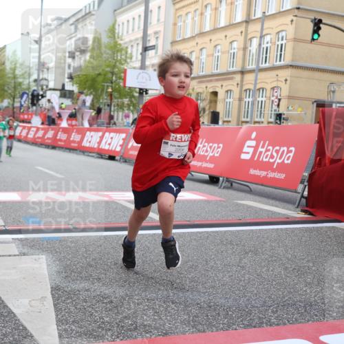 25.04.2026 - Das Zehntel Strokosch-Dieckow http://msf.ph/oto/9615910 25.04.2026 09:08:16 Ziel 3684 meine-sportfotos.de