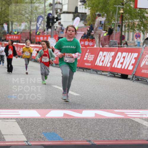 25.04.2026 - Das Zehntel Strokosch-Dieckow http://msf.ph/oto/9615922 25.04.2026 09:08:18 Ziel 2206, 2415 meine-sportfotos.de