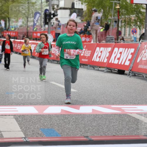 25.04.2026 - Das Zehntel Strokosch-Dieckow http://msf.ph/oto/9615932 25.04.2026 09:08:18 Ziel 2206, 2415 meine-sportfotos.de
