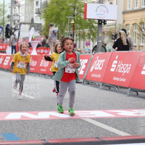 25.04.2026 - Das Zehntel Strokosch-Dieckow http://msf.ph/oto/9615948 25.04.2026 09:08:21 Ziel 1978, 1984, 2191, 2206, 2415 meine-sportfotos.de