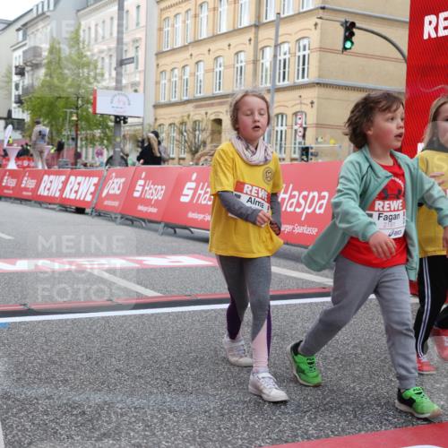 25.04.2026 - Das Zehntel Strokosch-Dieckow http://msf.ph/oto/9615990 25.04.2026 09:08:24 Ziel 1978, 1984, 2191, 2206, 2415, 3006, 3033 meine-sportfotos.de