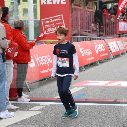 25.04.2026 - Das Zehntel Strokosch-Dieckow http://msf.ph/oto/9616026 25.04.2026 08:47:59 Ziel 1851, 1999, 2160, 2798 meine-sportfotos.de