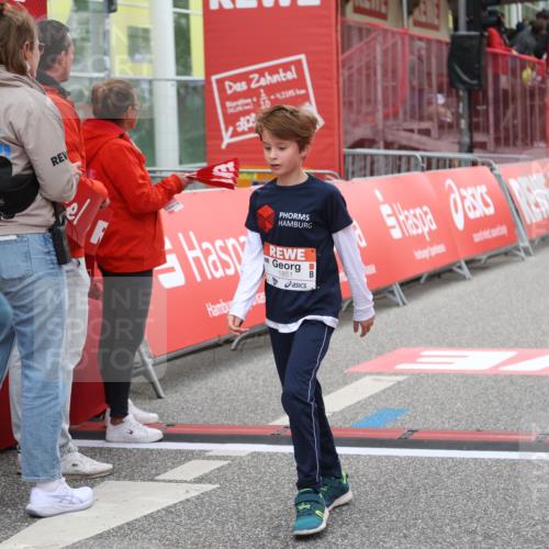 25.04.2026 - Das Zehntel Strokosch-Dieckow http://msf.ph/oto/9616048 25.04.2026 08:47:59 Ziel 1851, 1999, 2160, 2798 meine-sportfotos.de