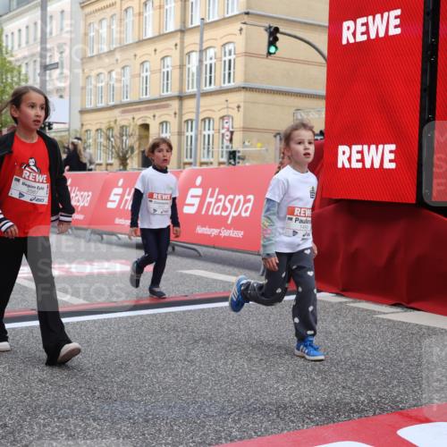 25.04.2026 - Das Zehntel Strokosch-Dieckow http://msf.ph/oto/9616069 25.04.2026 09:08:29 Ziel 1072, 1426, 1489, 2567, 3006, 3033, 3437 meine-sportfotos.de