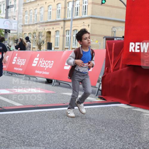 25.04.2026 - Das Zehntel Strokosch-Dieckow http://msf.ph/oto/9616099 25.04.2026 09:08:34 Ziel 1061, 1072, 1489, 1862, 2110, 2567, 2577, 3437 meine-sportfotos.de