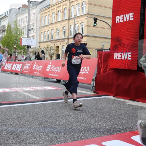 25.04.2026 - Das Zehntel Strokosch-Dieckow http://msf.ph/oto/9616110 25.04.2026 09:08:35 Ziel 1061, 1072, 1862, 2110, 2577 meine-sportfotos.de