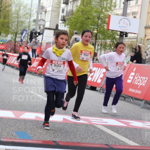 25.04.2026 - Das Zehntel Strokosch-Dieckow http://msf.ph/oto/9616168 25.04.2026 09:08:42 Ziel 1094, 1154, 2125, 2577, 2779, 3460, 3462 meine-sportfotos.de