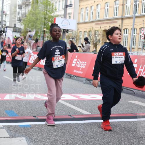 25.04.2026 - Das Zehntel Strokosch-Dieckow http://msf.ph/oto/9616183 25.04.2026 09:08:48 Ziel 1059, 1592, 1855, 2390, 2689, 2699, 2779, 3460, 3462, 3497 meine-sportfotos.de