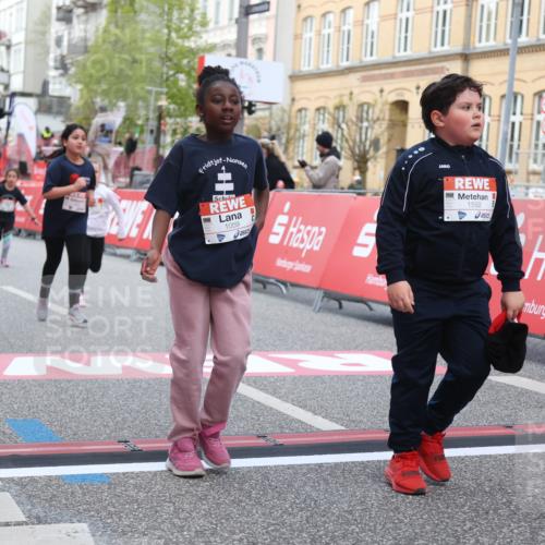 25.04.2026 - Das Zehntel Strokosch-Dieckow http://msf.ph/oto/9616190 25.04.2026 09:08:48 Ziel 1059, 1592, 1855, 2390, 2689, 2699, 2779, 3460, 3462, 3497 meine-sportfotos.de