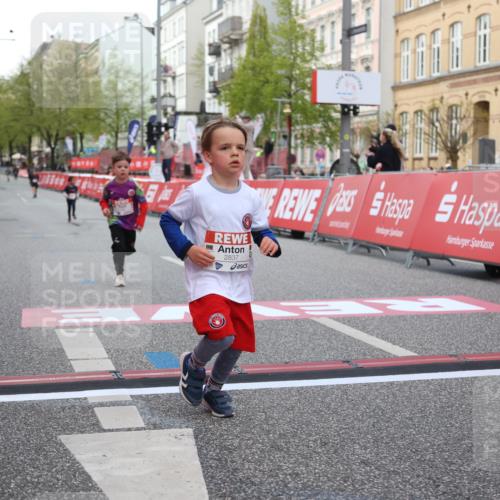 25.04.2026 - Das Zehntel Strokosch-Dieckow http://msf.ph/oto/9616238 25.04.2026 09:08:57 Ziel 1060, 1065, 1921, 2692, 2697, 2837 meine-sportfotos.de
