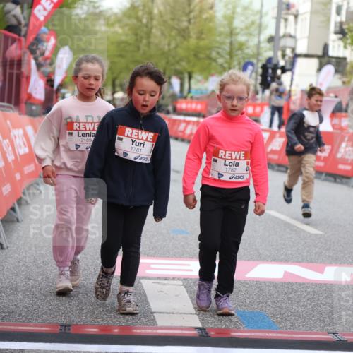 25.04.2026 - Das Zehntel Strokosch-Dieckow http://msf.ph/oto/9616294 25.04.2026 09:09:31 Ziel 1371, 1781, 1782, 2189, 3009 meine-sportfotos.de