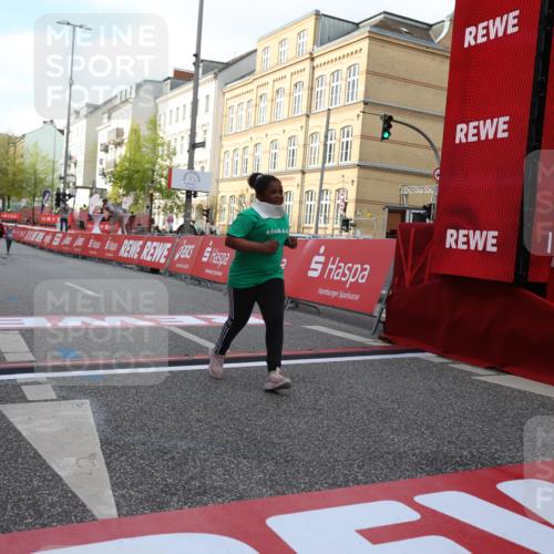 25.04.2026 - Das Zehntel Strokosch-Dieckow http://msf.ph/oto/9616378 25.04.2026 09:09:55 Ziel 2367 meine-sportfotos.de
