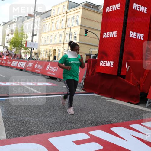 25.04.2026 - Das Zehntel Strokosch-Dieckow http://msf.ph/oto/9616392 25.04.2026 09:09:55 Ziel 2367 meine-sportfotos.de