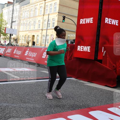 25.04.2026 - Das Zehntel Strokosch-Dieckow http://msf.ph/oto/9616397 25.04.2026 09:09:56 Ziel 2367 meine-sportfotos.de