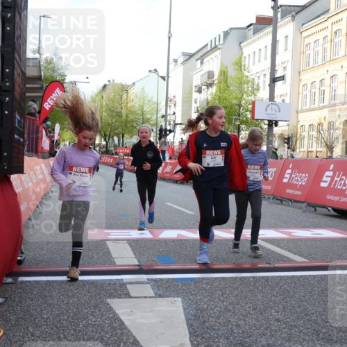 25.04.2026 - Das Zehntel Strokosch-Dieckow http://msf.ph/oto/9616421 25.04.2026 09:10:05 Ziel 1907, 1915, 2000, 2008 meine-sportfotos.de