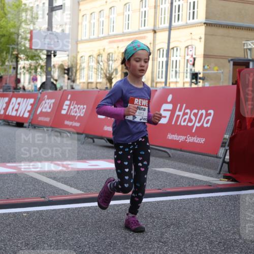 25.04.2026 - Das Zehntel Strokosch-Dieckow http://msf.ph/oto/9616481 25.04.2026 09:10:11 Ziel 1907, 1913, 1915, 2000, 2008 meine-sportfotos.de