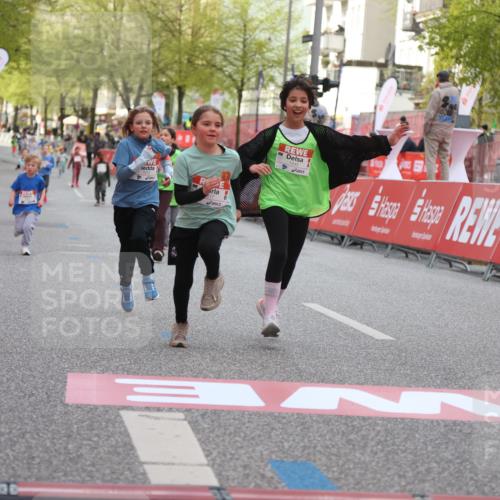 25.04.2026 - Das Zehntel Strokosch-Dieckow http://msf.ph/oto/9616488 25.04.2026 09:10:16 Ziel 1445, 1615, 1617, 1913 meine-sportfotos.de