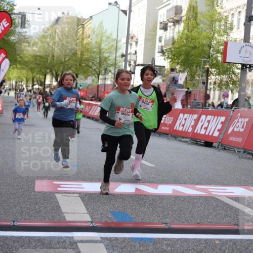 25.04.2026 - Das Zehntel Strokosch-Dieckow http://msf.ph/oto/9616491 25.04.2026 09:10:16 Ziel 1445, 1615, 1617, 1913 meine-sportfotos.de