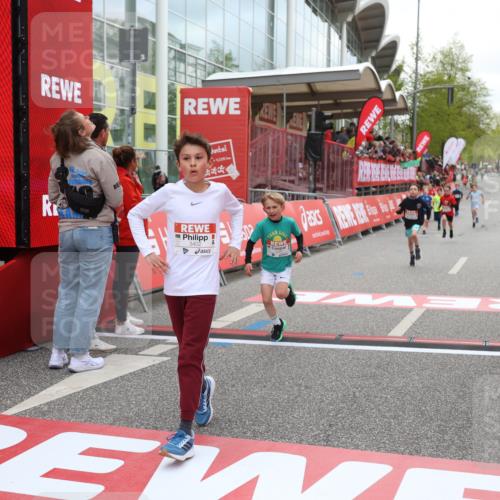 25.04.2026 - Das Zehntel Strokosch-Dieckow http://msf.ph/oto/9616565 25.04.2026 08:48:12 Ziel 1184, 1246, 2005, 2981, 3402 meine-sportfotos.de