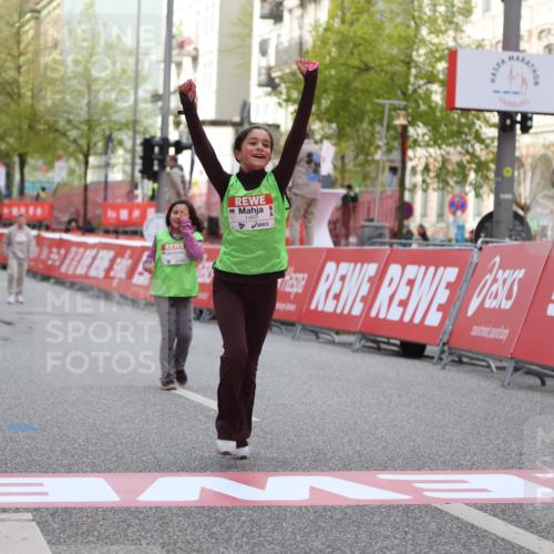 25.04.2026 - Das Zehntel Strokosch-Dieckow http://msf.ph/oto/9616568 25.04.2026 09:10:20 Ziel 1445, 1615, 1617, 2081 meine-sportfotos.de
