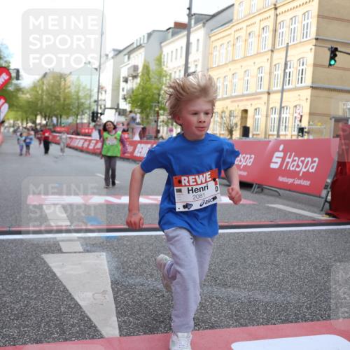 25.04.2026 - Das Zehntel Strokosch-Dieckow http://msf.ph/oto/9616624 25.04.2026 09:10:23 Ziel 1360, 1445, 1615, 1617, 2081 meine-sportfotos.de