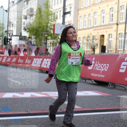 25.04.2026 - Das Zehntel Strokosch-Dieckow http://msf.ph/oto/9616644 25.04.2026 09:10:26 Ziel 1360, 1469, 2081 meine-sportfotos.de