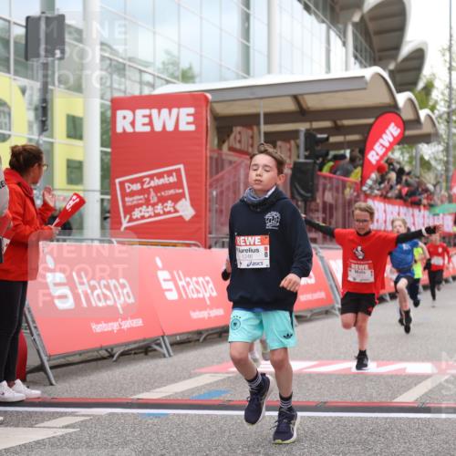 25.04.2026 - Das Zehntel Strokosch-Dieckow http://msf.ph/oto/9616651 25.04.2026 08:48:14 Ziel 1184, 1223, 1246, 2005, 2981, 3402, 4022, 4024 meine-sportfotos.de