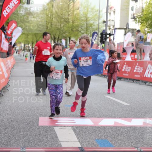 25.04.2026 - Das Zehntel Strokosch-Dieckow http://msf.ph/oto/9616655 25.04.2026 09:10:32 Ziel 1469, 1476, 3754, 3772 meine-sportfotos.de