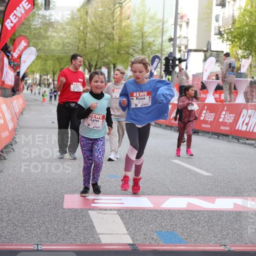 25.04.2026 - Das Zehntel Strokosch-Dieckow http://msf.ph/oto/9616658 25.04.2026 09:10:32 Ziel 1469, 1476, 3754, 3772 meine-sportfotos.de