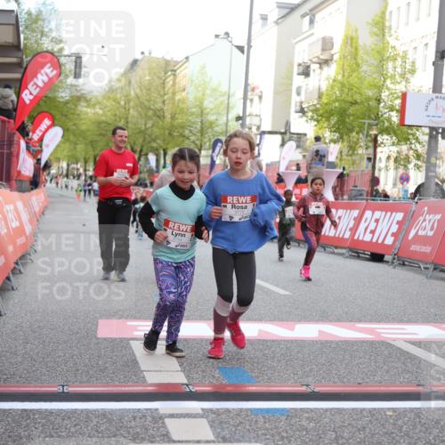 25.04.2026 - Das Zehntel Strokosch-Dieckow http://msf.ph/oto/9616672 25.04.2026 09:10:33 Ziel 1476, 3754, 3772 meine-sportfotos.de