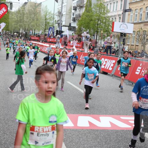 25.04.2026 - Das Zehntel Strokosch-Dieckow http://msf.ph/oto/9616841 25.04.2026 11:01:13 Ziel 5197, 5204, 5218, 5235, 5236, 5439, 5503, 5703, 5724, 5835, 5841, 5842, 5844, 5852, 5900, 6179, 6344, 6461, 6650, 6673, 6694, 7275, 7283, 7775, 7819, 7846, 8017, 8026, 8027 meine-sportfotos.de