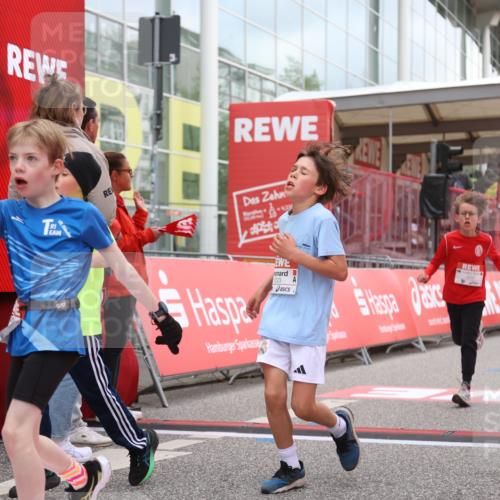 25.04.2026 - Das Zehntel Strokosch-Dieckow http://msf.ph/oto/9616900 25.04.2026 08:48:17 Ziel 1184, 1223, 1246, 2005, 2611, 3402, 4022, 4024, 4070 meine-sportfotos.de