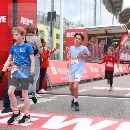 25.04.2026 - Das Zehntel Strokosch-Dieckow http://msf.ph/oto/9616909 25.04.2026 08:48:17 Ziel 1184, 1223, 1246, 2005, 2611, 3402, 4022, 4024, 4070 meine-sportfotos.de