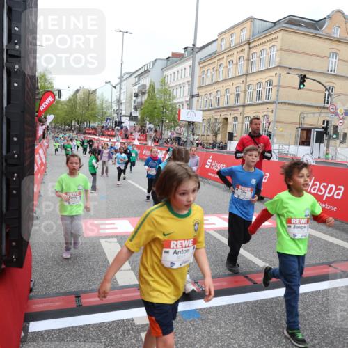 25.04.2026 - Das Zehntel Strokosch-Dieckow http://msf.ph/oto/9616977 25.04.2026 11:01:12 Ziel 5197, 5200, 5204, 5208, 5218, 5235, 5236, 5439, 5503, 5703, 5835, 5841, 5842, 5844, 5852, 5900, 6179, 6314, 6344, 6633, 6650, 6853, 7275, 7283, 7775, 7819, 7846, 8017, 8026, 8027 meine-sportfotos.de