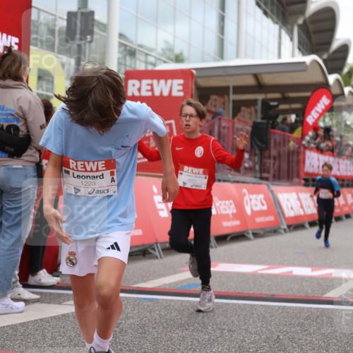 25.04.2026 - Das Zehntel Strokosch-Dieckow http://msf.ph/oto/9616978 25.04.2026 08:48:18 Ziel 1184, 1223, 1246, 2034, 2611, 4022, 4024, 4070 meine-sportfotos.de
